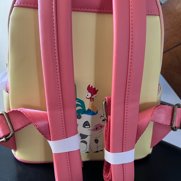 Disney Loungefly Pua & HeiHei Mini Backpack - Picture 3 of 4